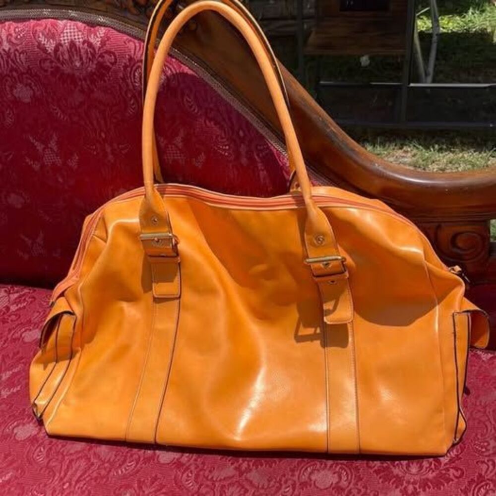 Bueno Orange Leather Weekender Bag